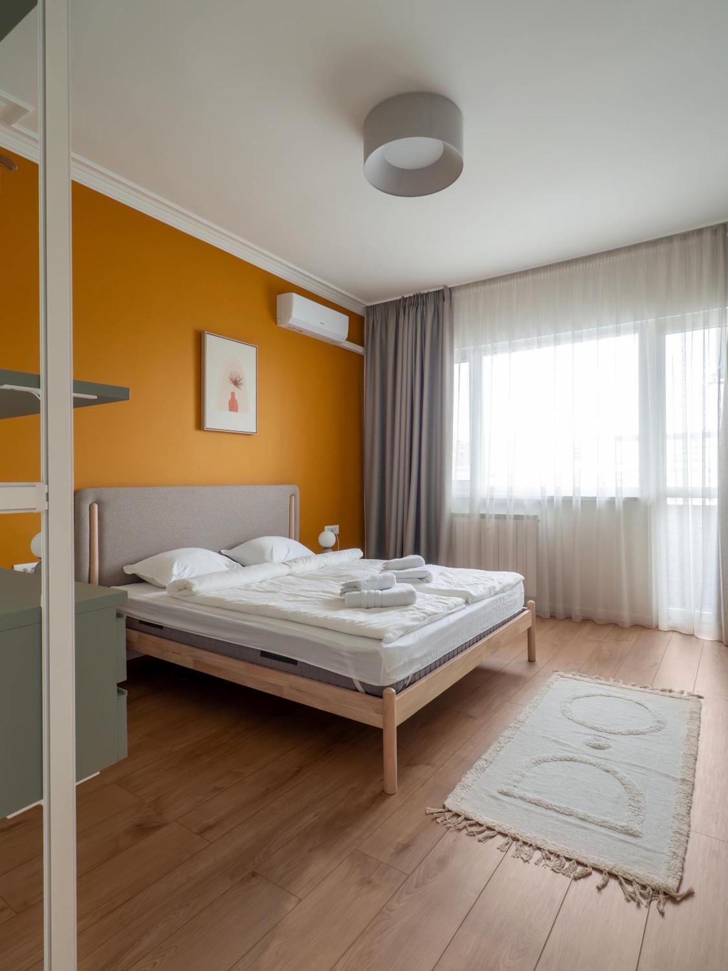 סופיה Central Apartment Parking Two Bedrooms Sky Terrace מראה חיצוני תמונה